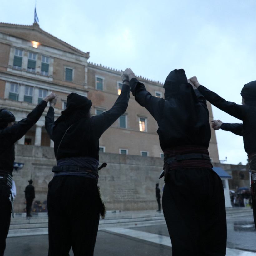 [387128] ΕΚΔΗΛΩΣΕΙΣ ΓΙΑ ΤΗΝ ΗΜΕΡΑ ΜΝΗΜΗΣ ΤΗΣ ΓΕΝΟΚΤΟΝΙΑΣ ΤΟΥ ΠΟΝΤΙΑΚΟΥ ΕΛΛΗΝΙΣΜΟΥ ΣΤΟ ΣΥΝΤΑΓΜΑ  (ΔΑΝΑΗ ΔΑΥΛΟΠΟΥΛΟΥ/EUROKINISSI)