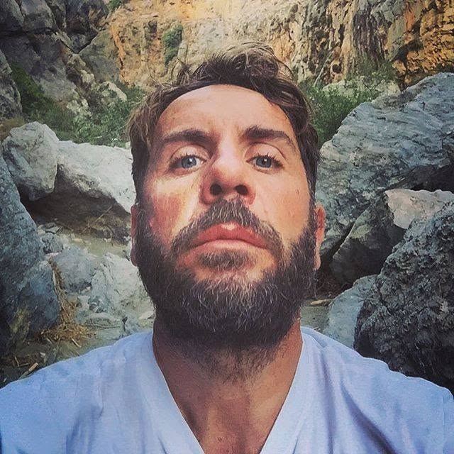 ΜΑΖΩΝΑΚΗΣ