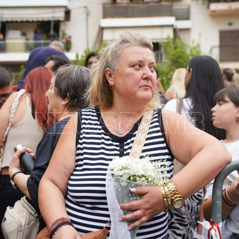 Μαζωνακης λαϊκή αγρυπνία