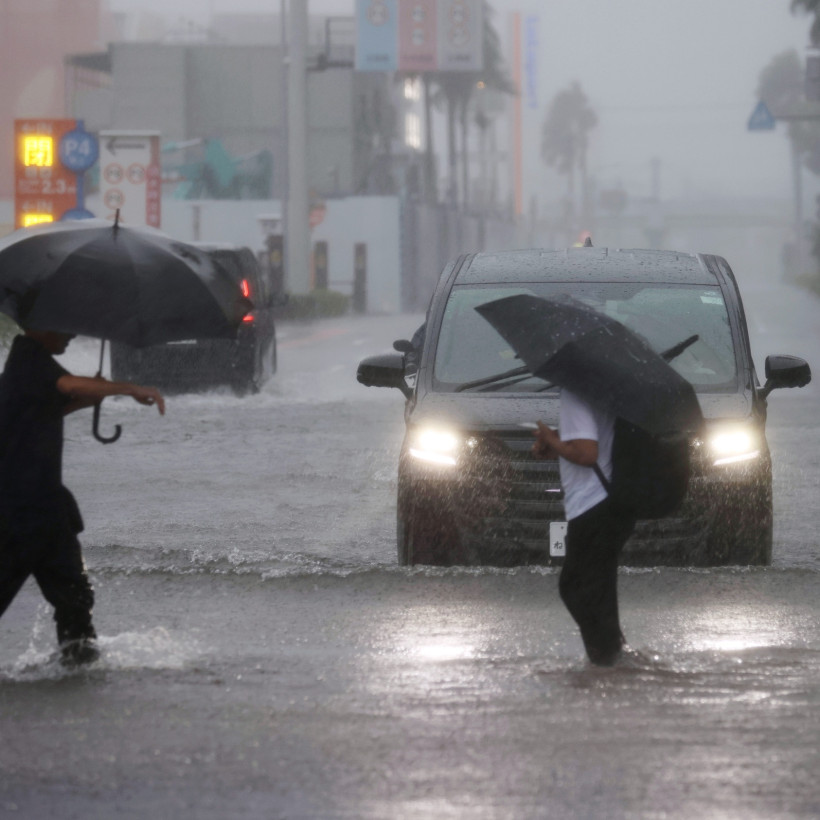 Typhoon Dujuan