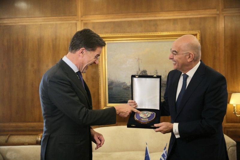 Στο Υπουργείο Εθνικής Άμυνας ο ΓΓ του ΝΑΤΟ Μαρκ Ρούτε - Συνάντηση με Δένδια δένδιας ρούτε