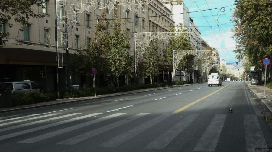 Έρημοι οι δρόμοι της Αττικής - Έφυγαν εκατοντάδες χιλιάδες Αθηναίοι - Φωτογραφίες 2 athina, adeioi dromoi