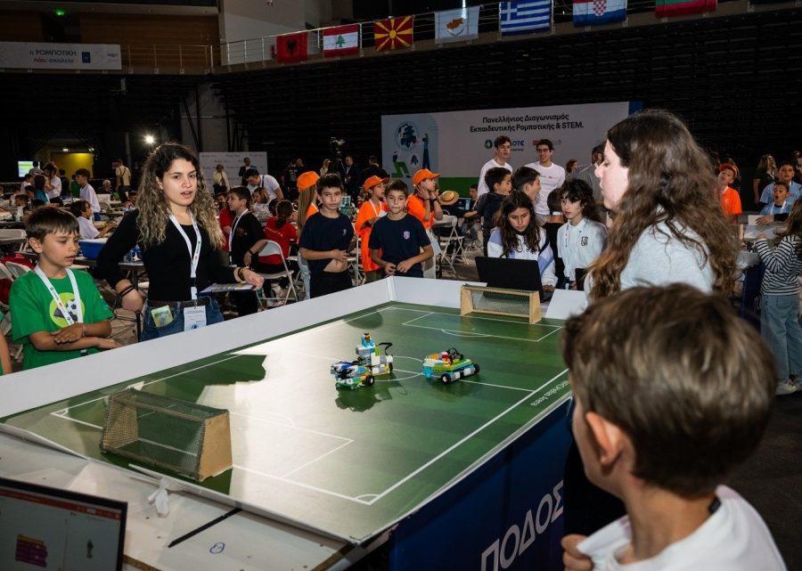 COSMOTE-Robotics-2024_2-(1).jpg