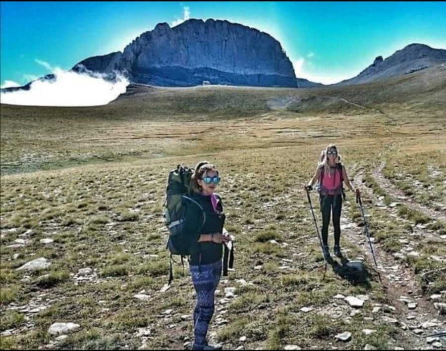 Olympos-Elenh-Maria.jpg