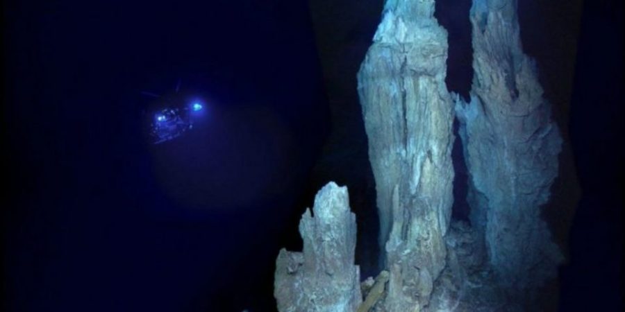 lost-city-bythos-atlantikos-okeanos.jpg