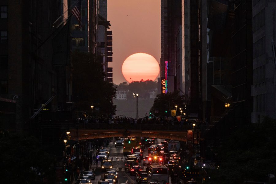 APTOPIX Manhattanhenge