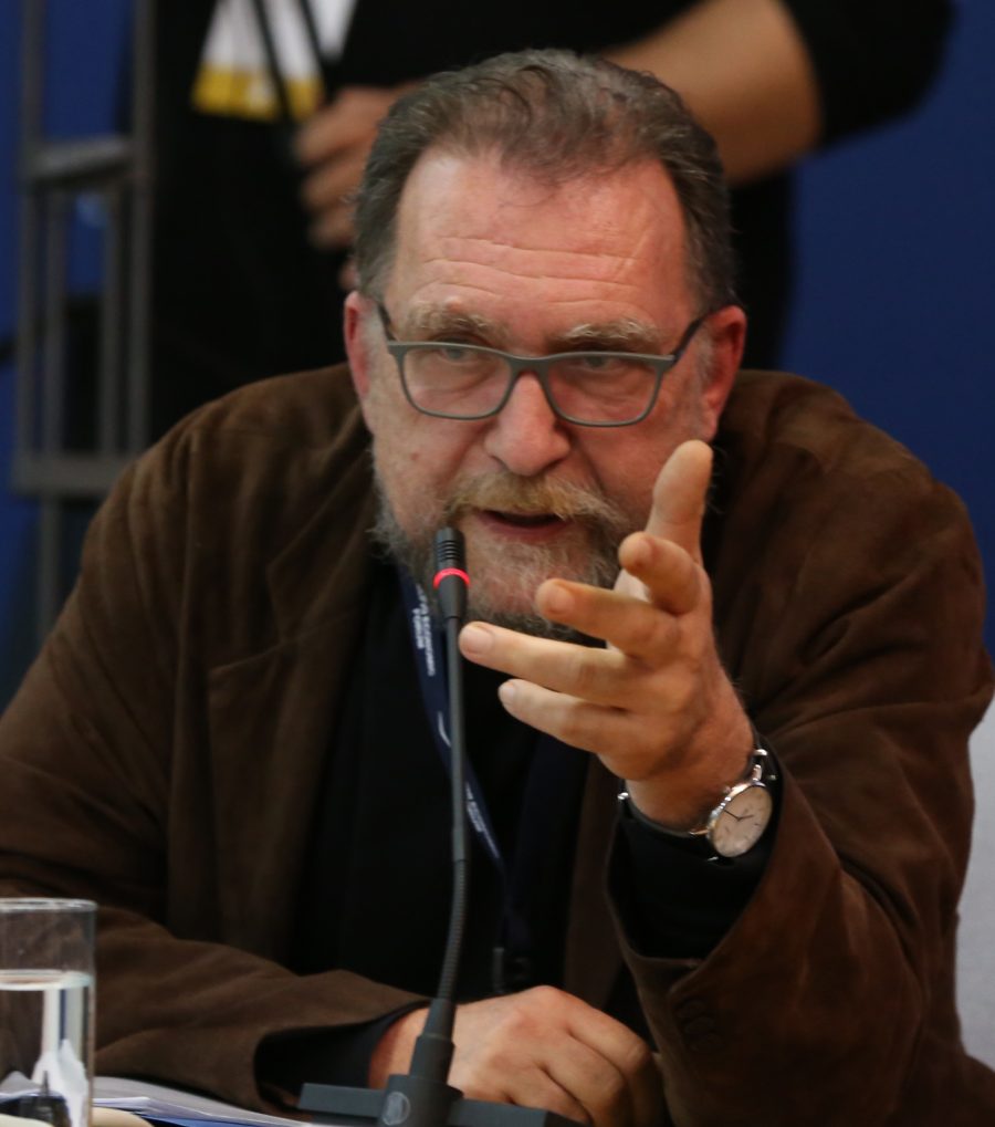 PHOTO_BK2.jpg