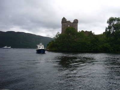 LOCH_NESS_MONSTER_lake