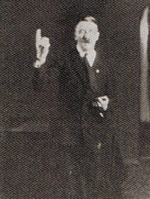 Hitler3