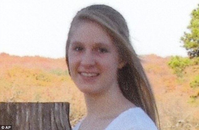 article-2155456-137B5030000005DC-508_634x415