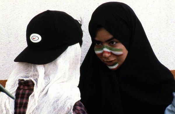 foot-offside2_600x391