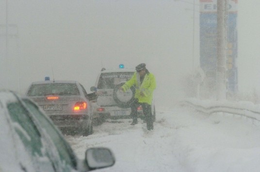 07xionia alysides 536 355