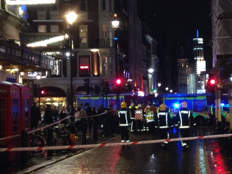 Bb4Di5WIEAADkMn.jpg large