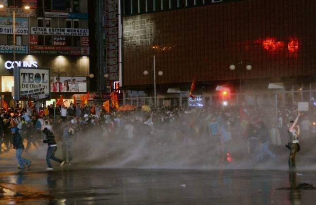 35765c2fc376e508f86c2a89ea06c9c7 XL