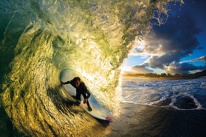 Brit-surfer-Oli-Adams--001