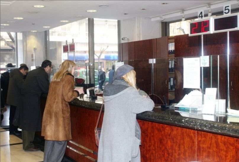 SUNTAKSEIS EPISTROFI 77777777777