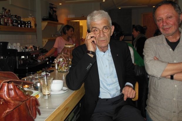 dscn0044-thumb-large