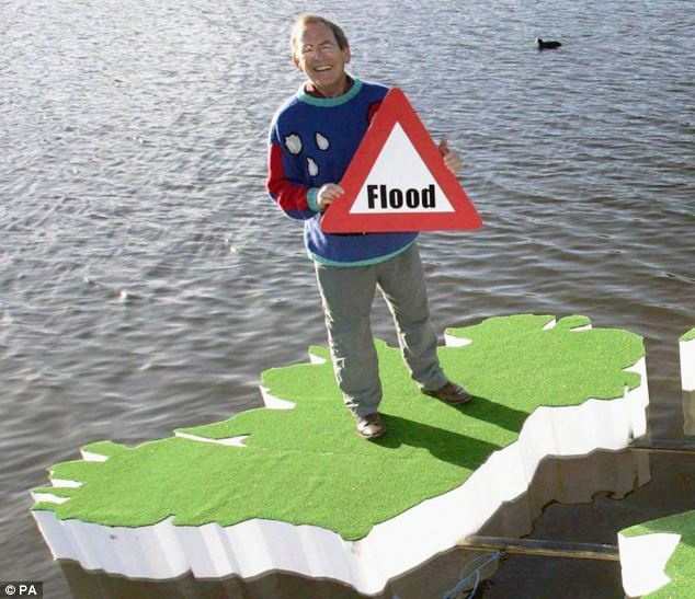 article-2556649-1A236BAC00000578-309 634x547