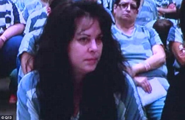 article-2564486-1BB21A5700000578-510 634x414 1