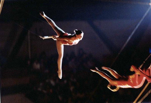 FlyingTrapezeSplit