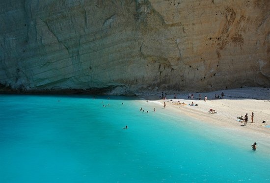 6622.zante navagio3.bmp-550x0