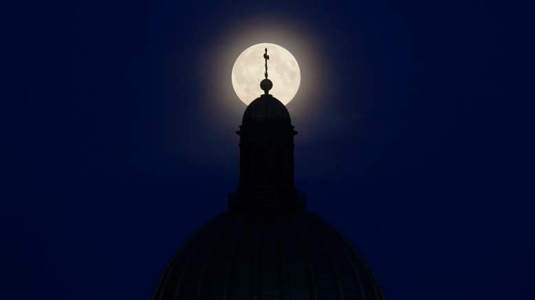 st-petersburg-1-778x437