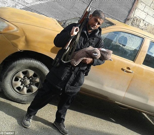 2386540B00000578 3047072 image m 80 1429533176042