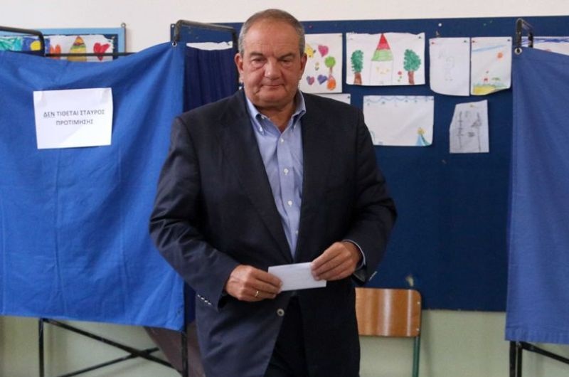 karamanlis copy