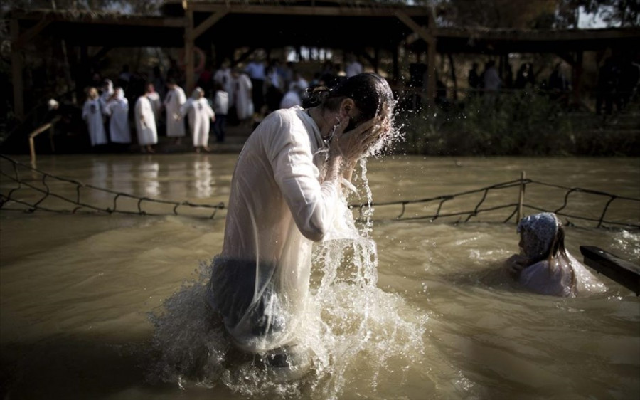 theofaneia ston iordani potamo