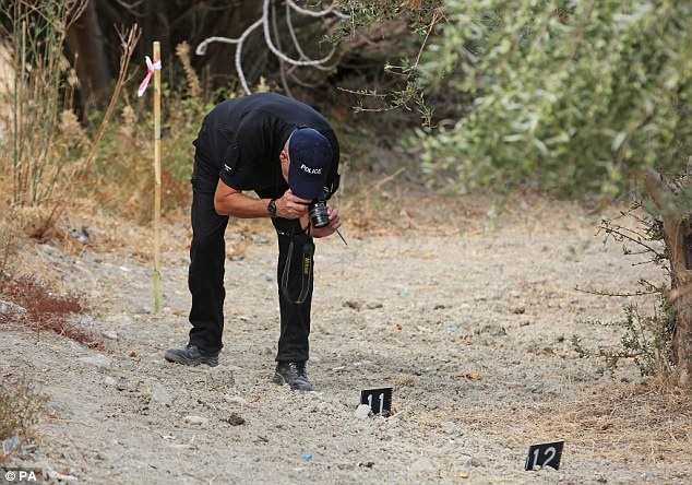 38CE62B800000578 3807325 image a 81 1474888878424