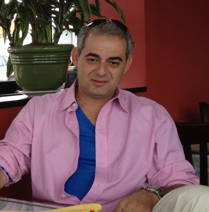 11112016 SIAPSALIS SOTIRIOS 20175 696x707