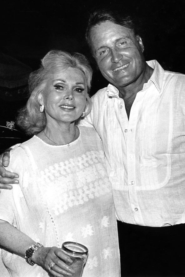 Zsa Zsa Gabor and Felipe de Alba 1983