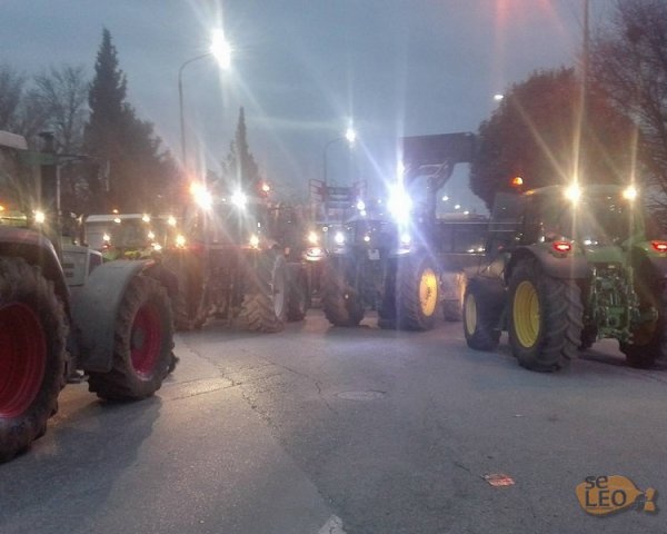 8cbf43e3a164f0ba73572071a323d2fa L