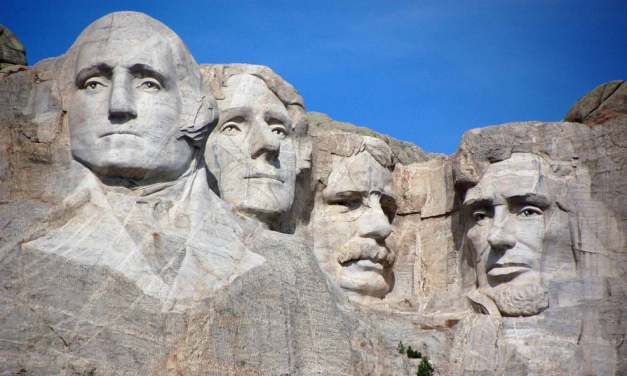 mount-rushmore.jpg