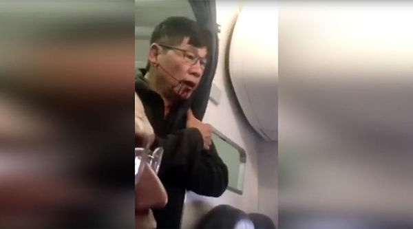 united airlines passenger