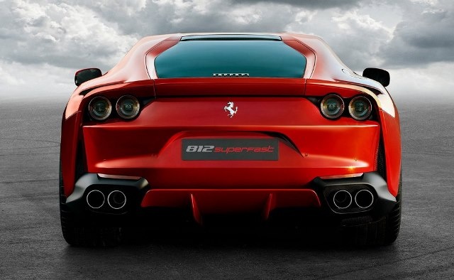 9 Ferrari 812 Superfast