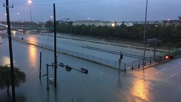 midtown neighborhood of houston highway 59 wide a94a7623a04e55bbb452dc7cff57c5207405e99b s800 c85