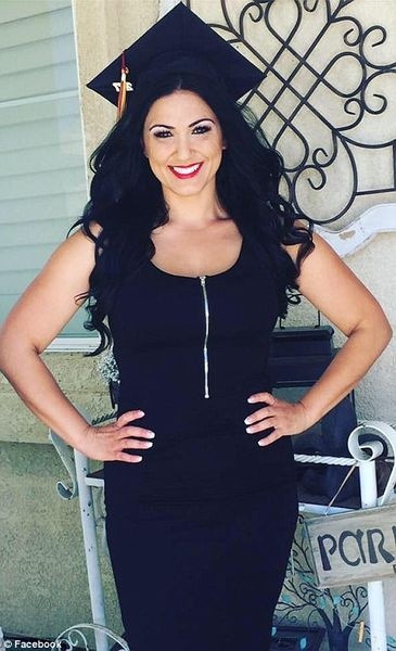 44F87E6800000578 4941508 image a 104 1506971821661