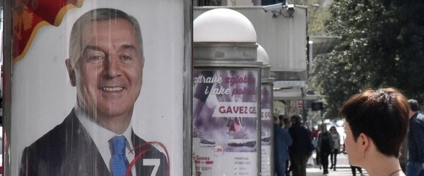 WireAP 0c13d7febecb426d97a94eb446ade845 12x5 992