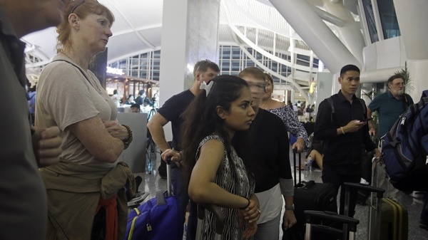 62bfe62e089244f296d8fa8d2f21b8eb 18