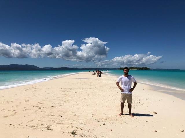 PHOTO 2018 10 03 16 23 26