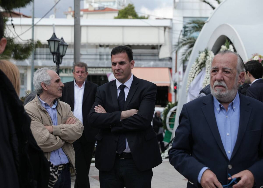 4470746896 LP2 1546 copy copy