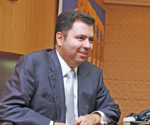 lavrentis lavrentiadis 1200x782