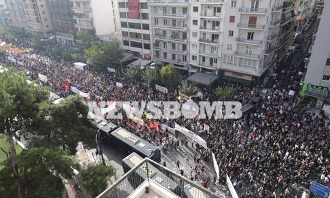 Απόφαση δίκης Χρυσής Αυγής: Δείτε τι έγινε έξω από το Εφετείο τη στιγμή της ανακοίνωσης