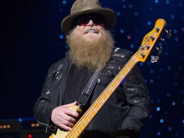 basistas-zztop-Dusty-Hill-pethane.jpg