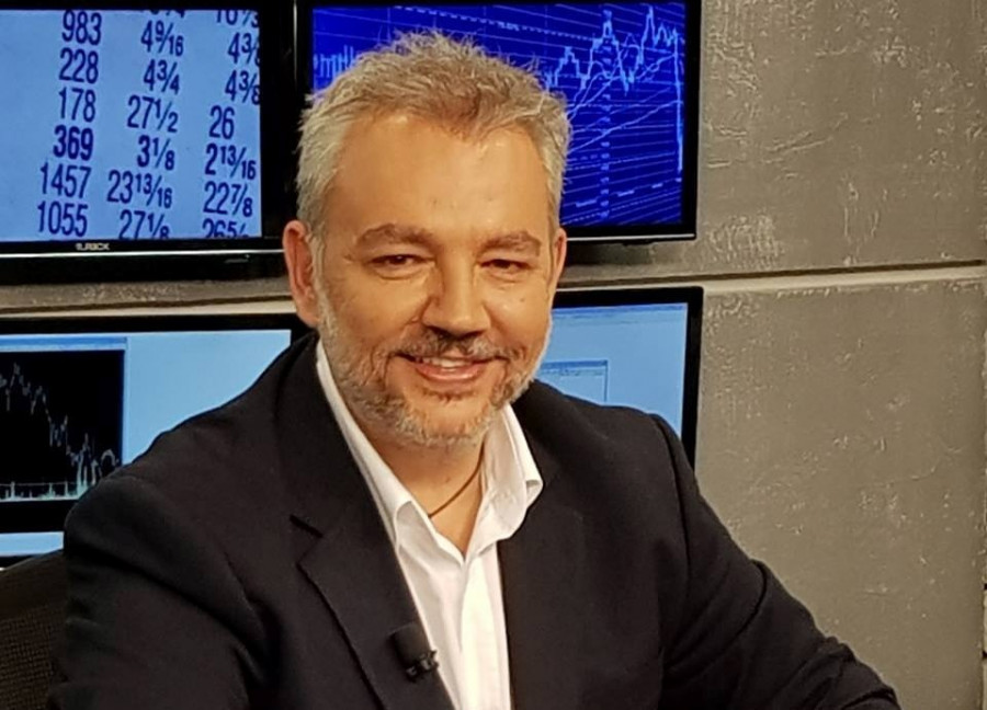 Γιάννης Χατζησαλάτας - Οικονομικός Σύμβουλος 