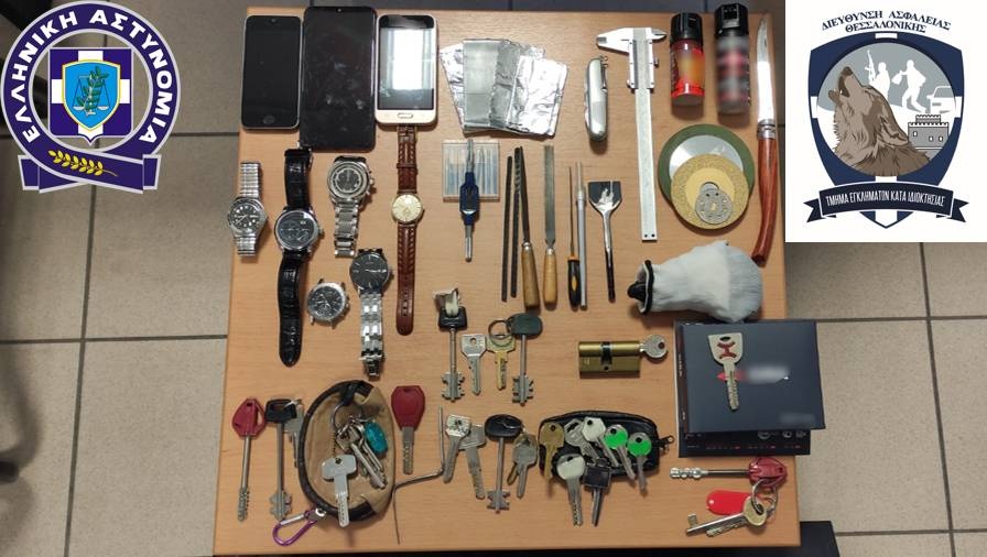 Εξαρθρώθηκε σπείρα διαρρηκτών με «ειδικότητα» να παραβιάζει θωρακισμένες πόρτες