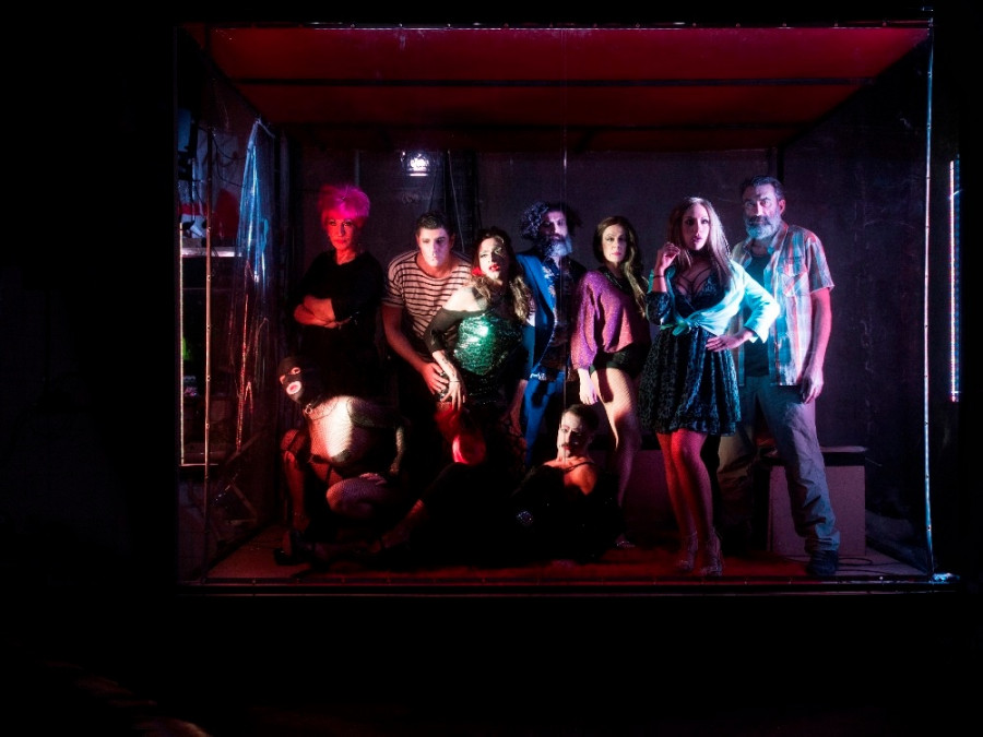 Κόκκινα Φανάρια