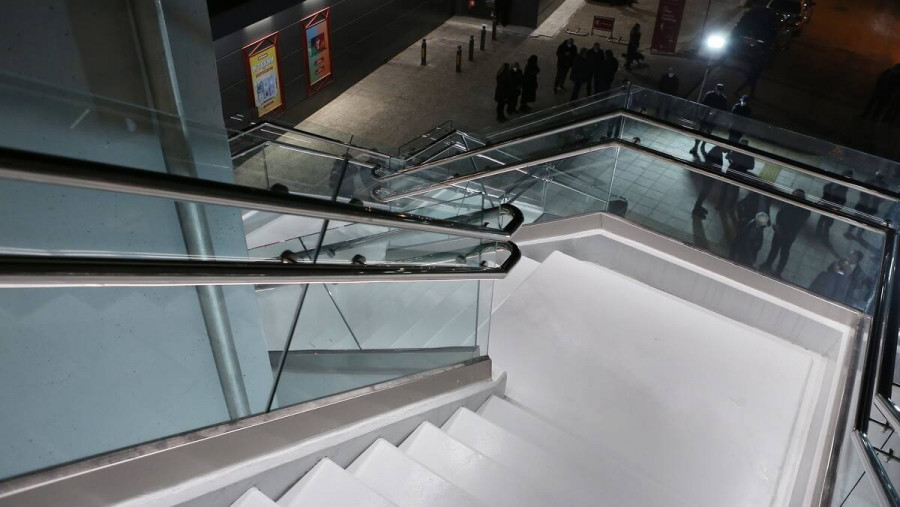 Πεζογέφυρα-Αγία Παρασκευή