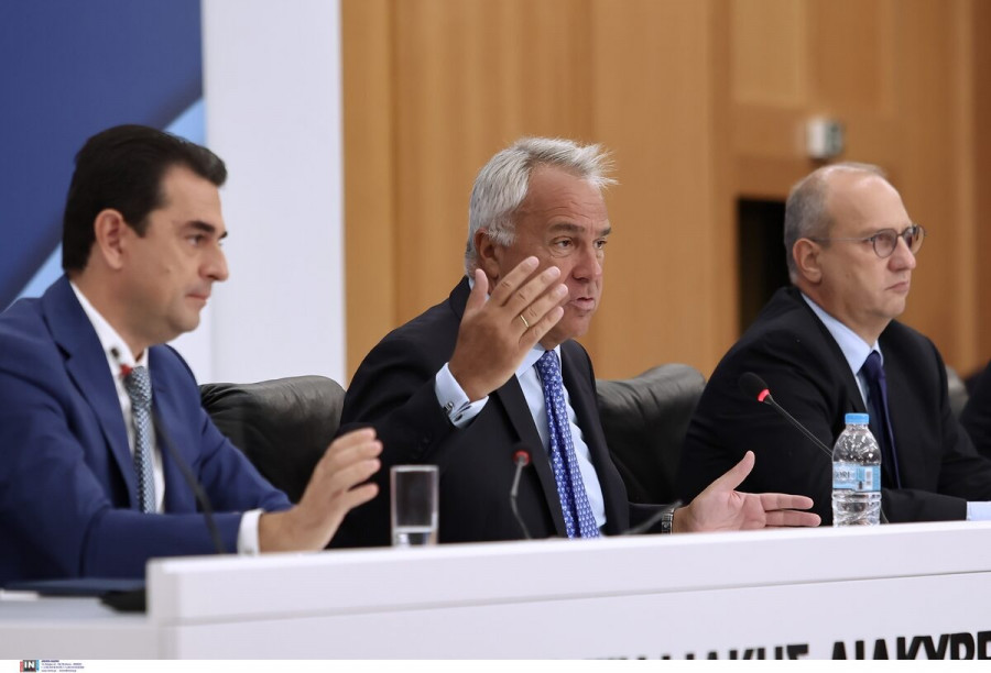 Ο Μάκης Βορίδης μιλάει για τα μέτρα